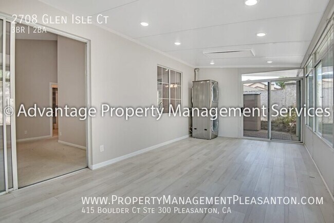 Foto del edificio - 2708 Glen Isle Ct