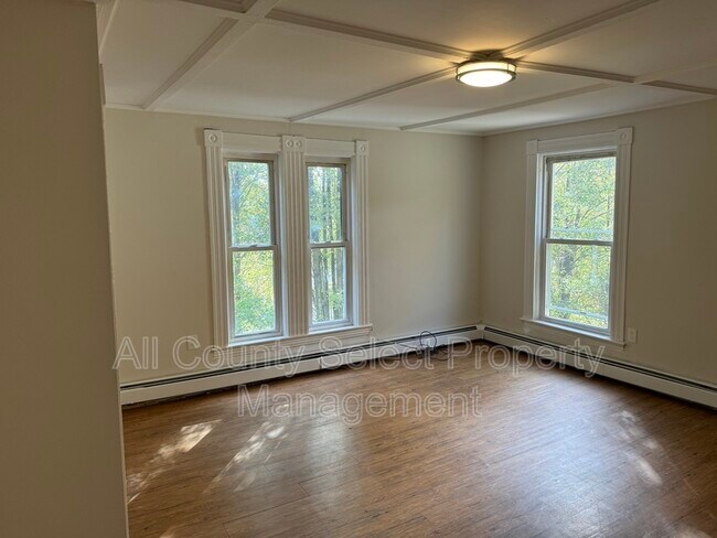 Building Photo - 85 Groveland St