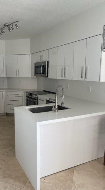 Foto del edificio - 3370 NE 190th St