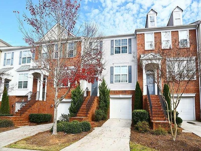 Building Photo - 1381 Thornborough Dr