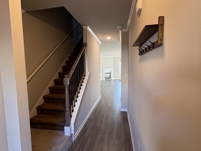 Building Photo - 5125 Fox Den Rd