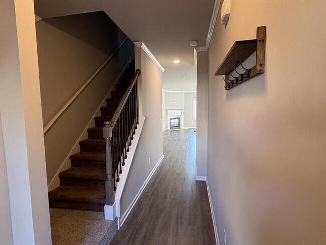 Foto del edificio - 5125 Fox Den Rd