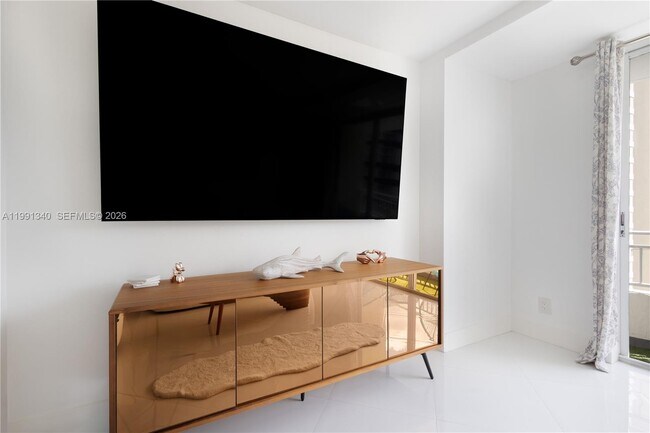 Foto del edificio - 770 Claughton Island Dr