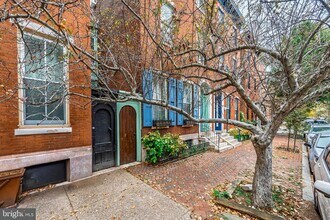 Building Photo - 2007 Mt Vernon St Building Photo - 2007 Mt Vernon St