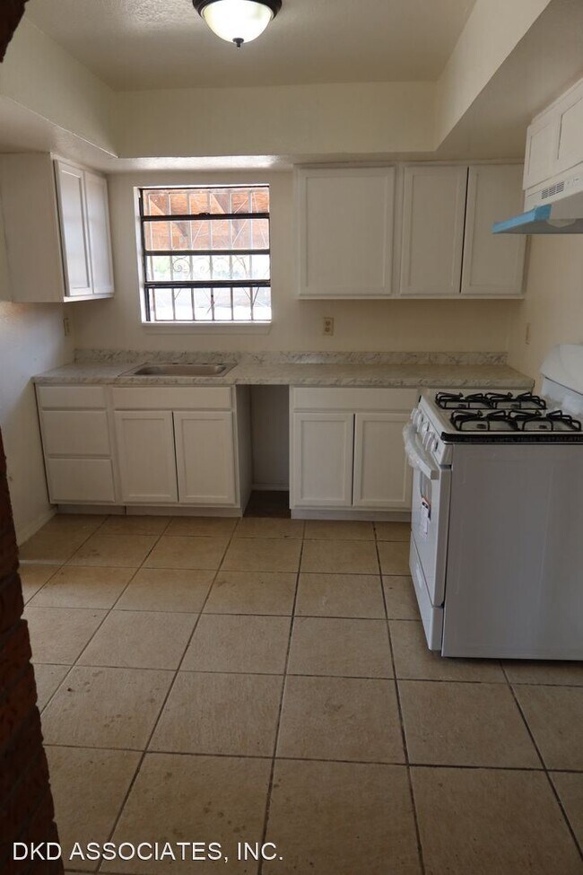 Building Photo - 6 br, 2 bath House - 117 PENDALE