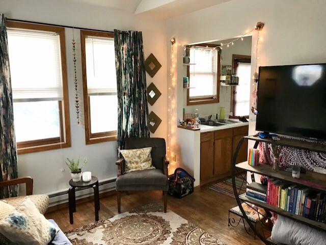 Foto del edificio - 1317 Marcy St