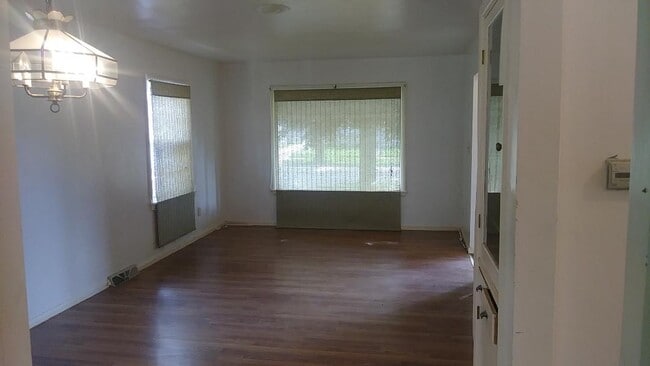 Building Photo - 4343 N 16th St