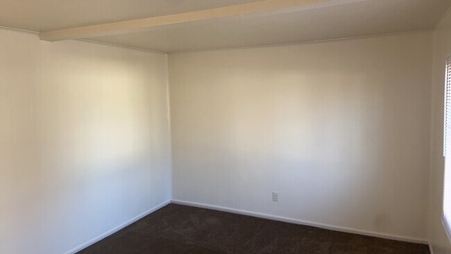Building Photo - 4820 Marburn Ave.