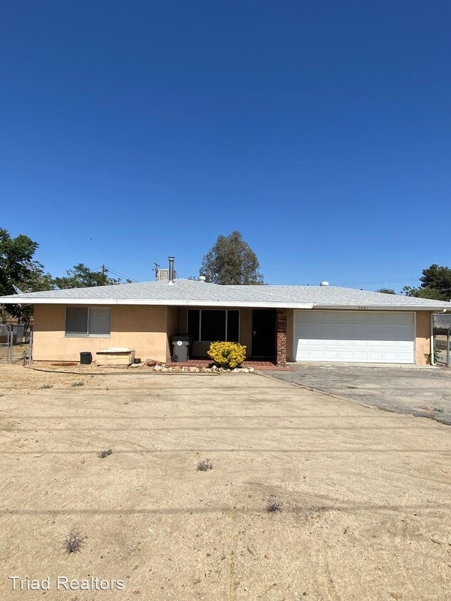 2 br, 2 bath House 7401 Sage House Rental in Yucca Valley, CA