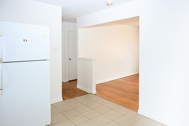 Building Photo - 6707 S Chappel Ave