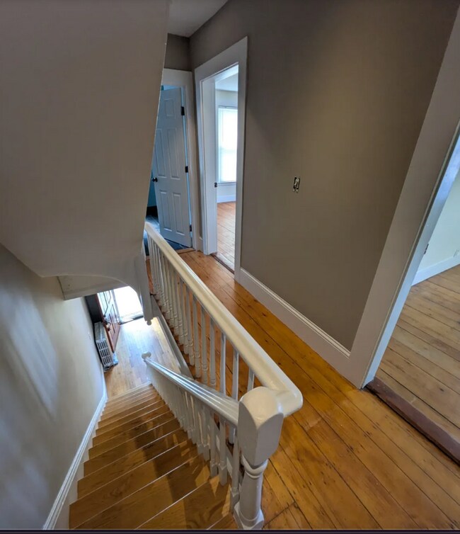 Photo - Brighton 3bed/ 1.5 Bath Near B Line Apartment