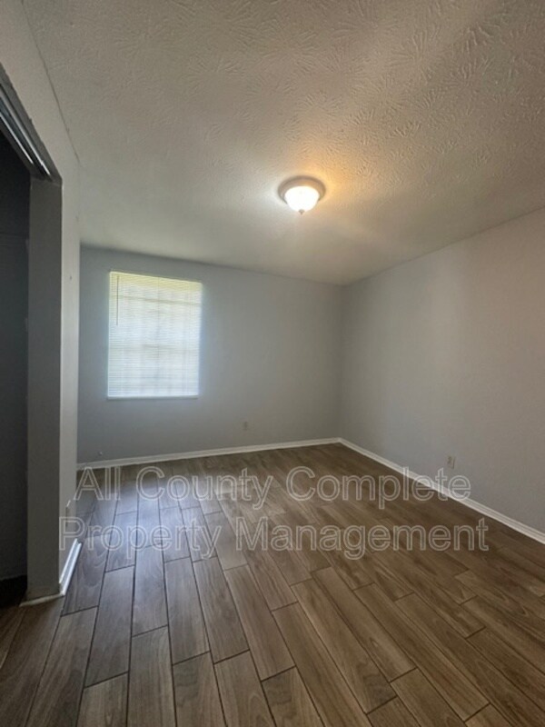 Foto del edificio - 3248 Phyllis St