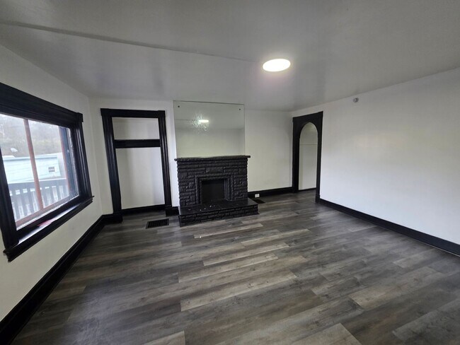 Foto del edificio - Newly Updated 2 bedroom 1 Bath House for rent!