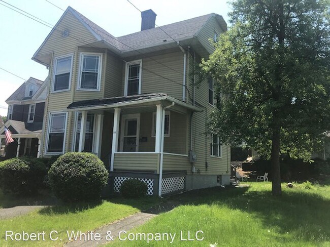 Building Photo - 3 br, 2 bath House - 116 Howe Ave