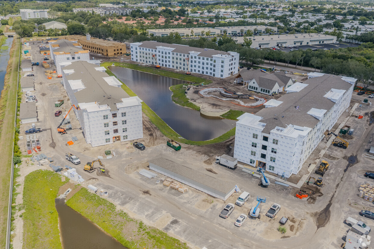 Aerial Photo - Hanover Gateway