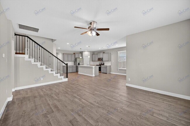 Building Photo - 2521 Dunbarton Dr
