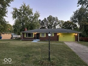 Building Photo - 315 David Lind Dr