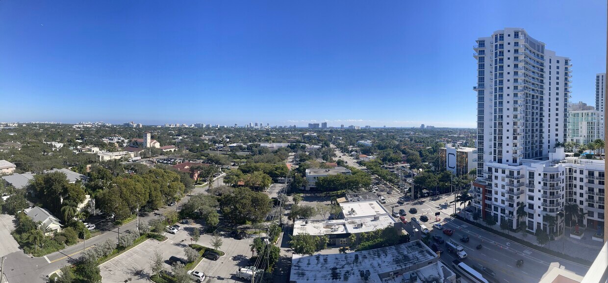 Primary Photo - 100 N Federal Hwy