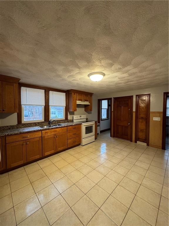 Building Photo - 83 Farnum Pike