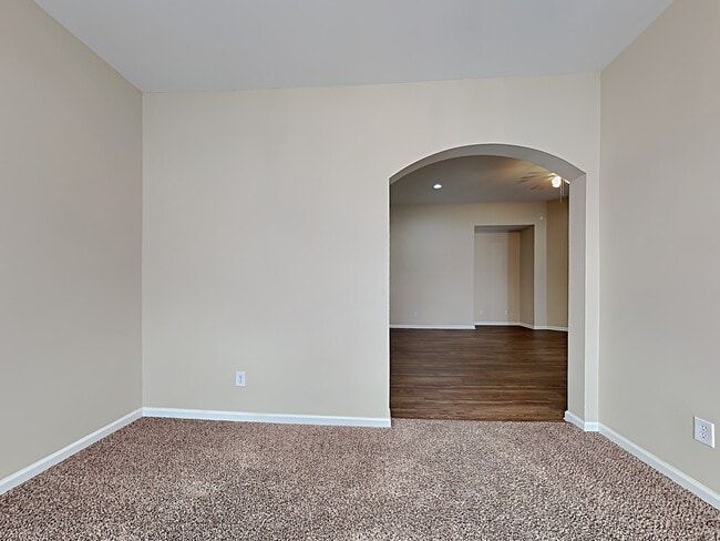 Building Photo - 114 Mayfield Drive
