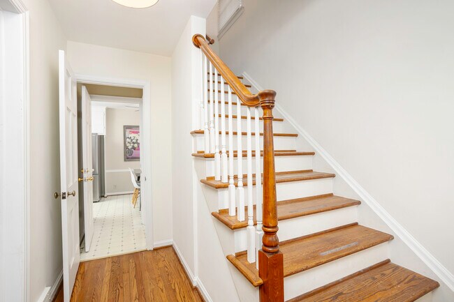 Building Photo - 477 Neff Rd