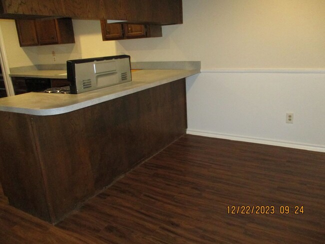 Building Photo - 2234 Seville Ct