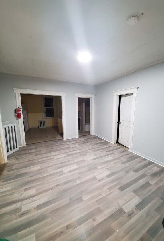 Living room - 110 N 4th St