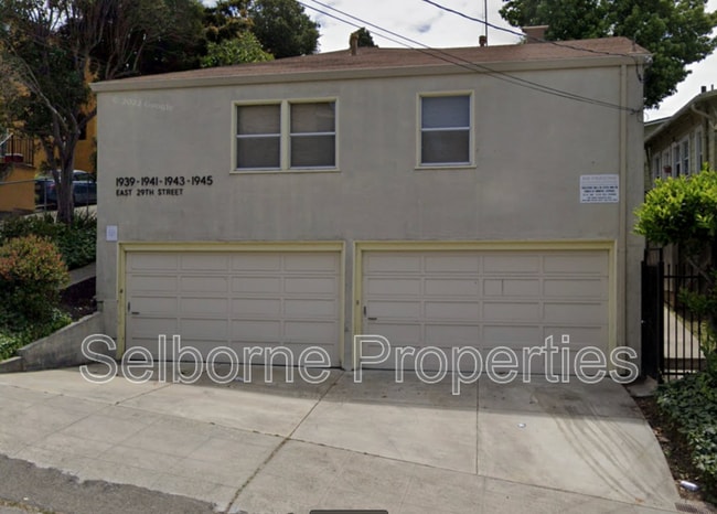 Photo - 1943 E 29th St House
