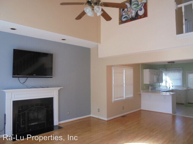 Building Photo - 3 br, 2.5 bath House - 119 Bridlewood Ave.
