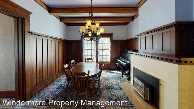 Foto del edificio - 5 br, 2.5 bath House - 244 Marcus