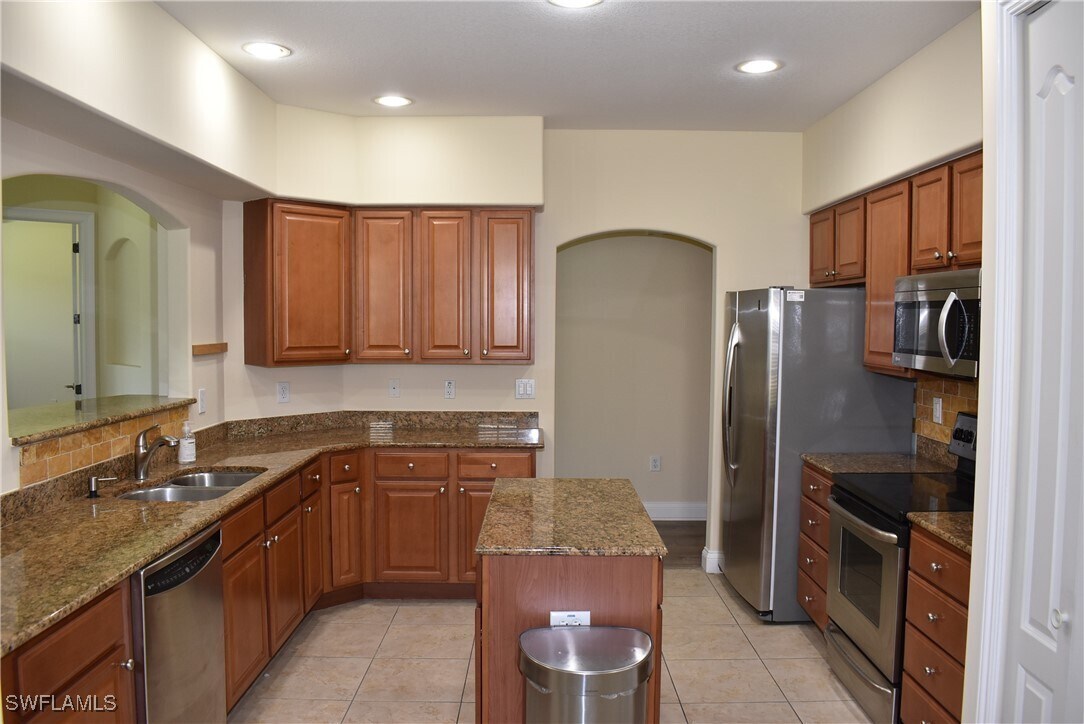 Primary Photo - 1311 Corso Palermo Ct