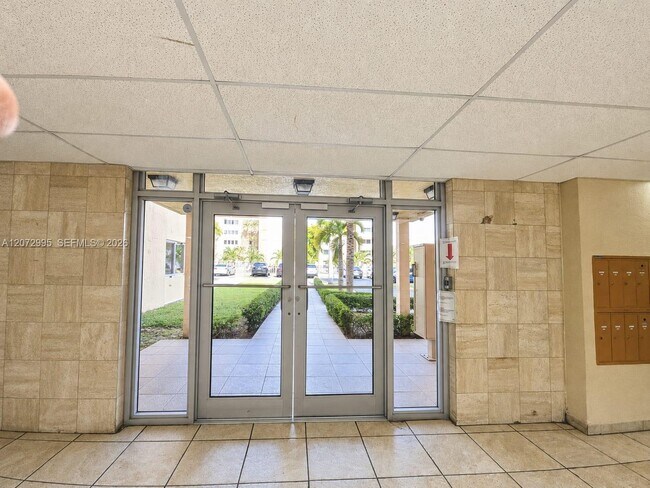 Building Photo - 6980 NW 186th St