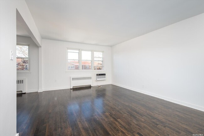 Building Photo - 32-17 75th St
