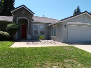 Building Photo - 3308 Chandon Dr