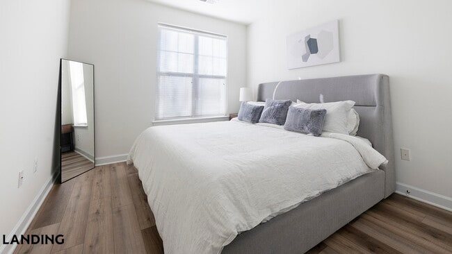 Foto del edificio - 909 Mansion Dr