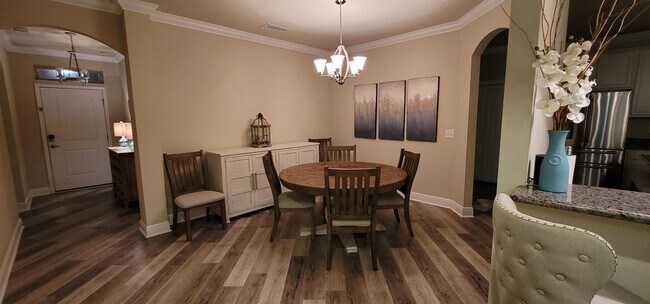 Foto del edificio - Lovely 3 Bedroom Home in Driftwood Estates!