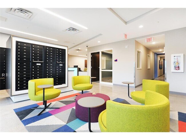 Foto del edificio - 825 SE 8th St