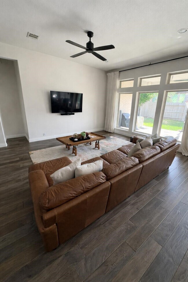 Foto del edificio - 2231 Blackhawk Ridge Ln