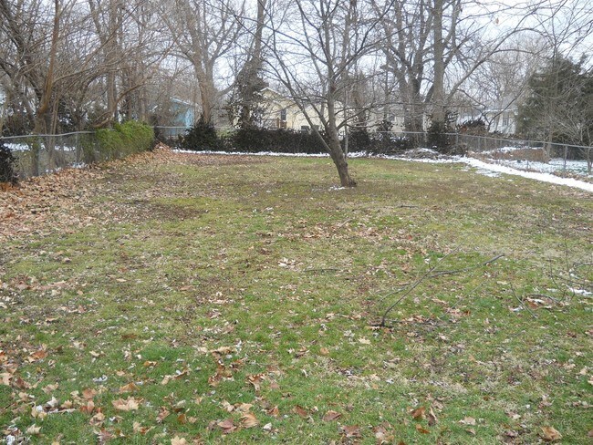 Foto del edificio - 2 br, 1 bath House - 540 S Warren Ave