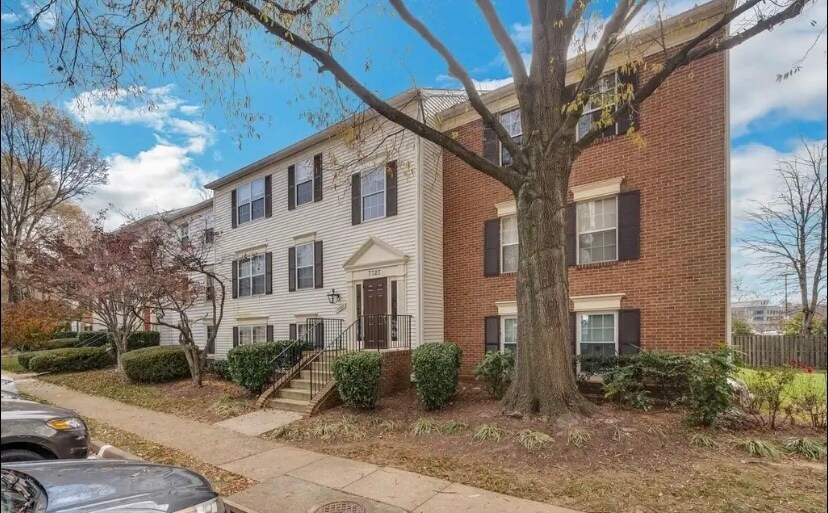 7727 Inversham Dr Unit To be provided, Falls Church, VA 22042 Condo