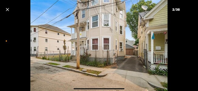 Building Photo - 10 Mount Vernon St