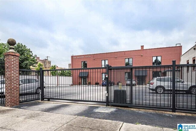 Foto del edificio - 2412 2nd Ave N