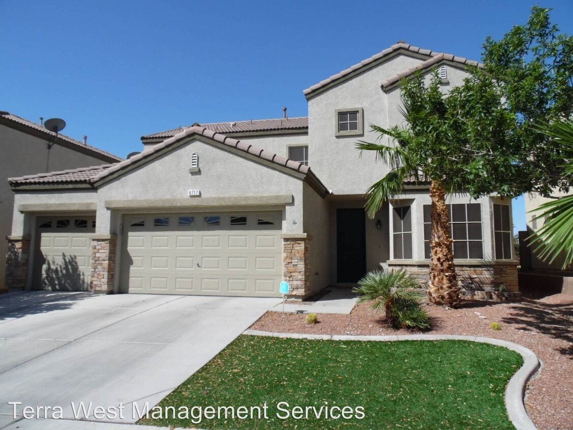 Foto principal - 6717 Kyle Stewart Ct