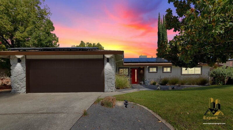 Foto principal - 1814 Vista Creek Dr