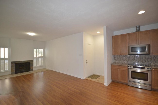 Building Photo - 7900 N Stadium Dr