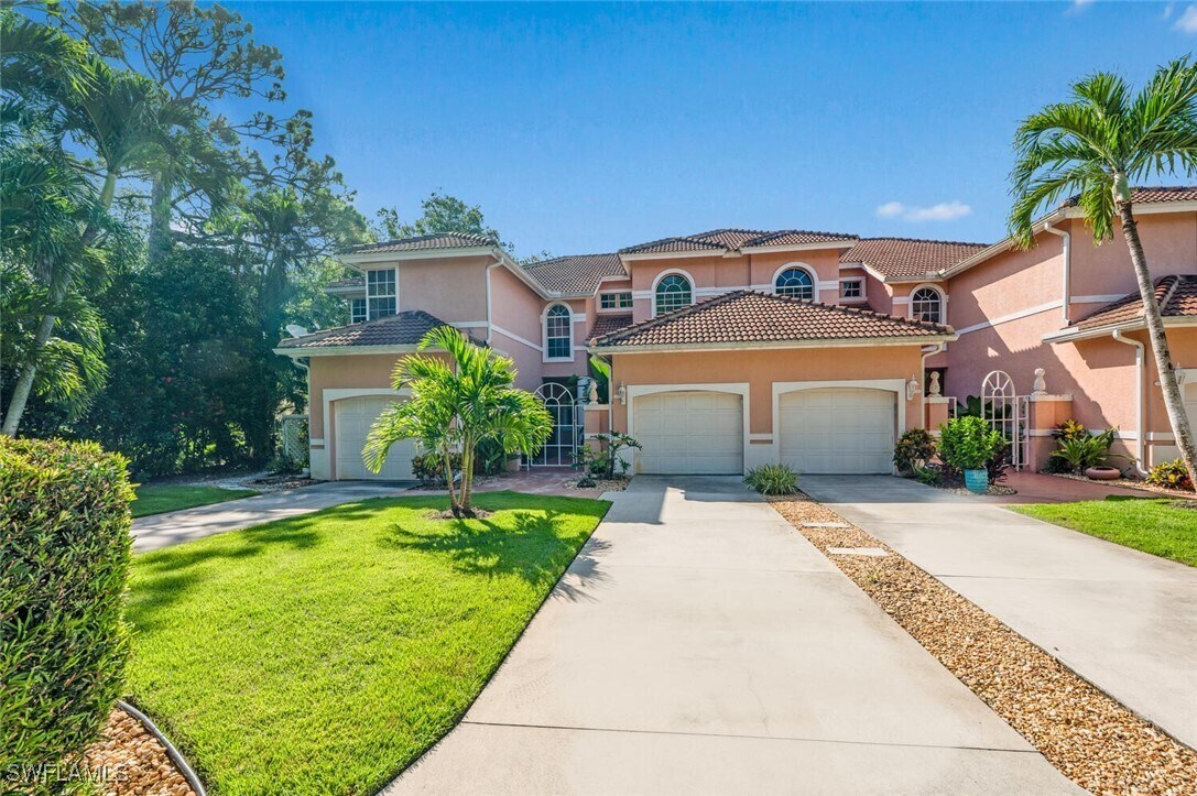 Foto principal - 15260 Cedarwood Ln