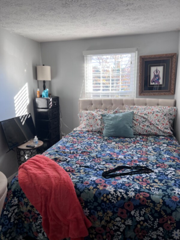 Foto del edificio - 14207 Castlemoor Ct