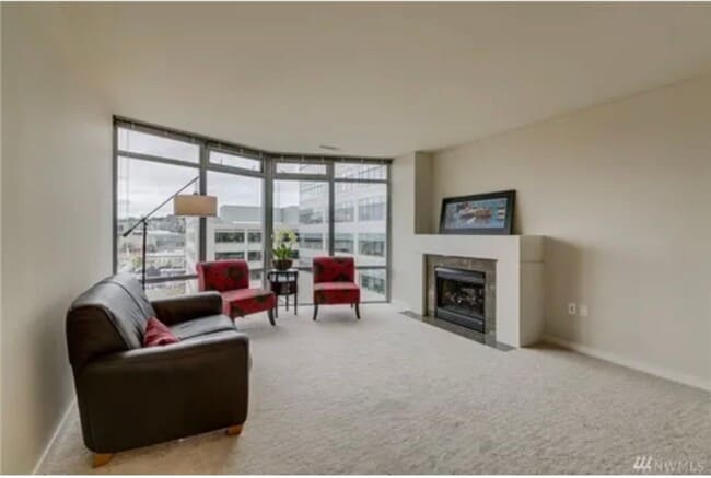 Foto del edificio - Modern Conveniences Spacious 1-bedroom plu...