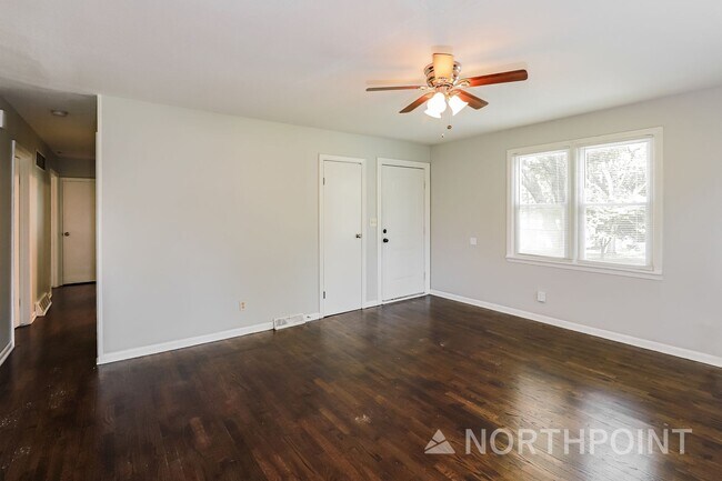 Building Photo - 3 BR/1BA | Newly Renovated Single Family Home | 1-Car Covered Parking | Gated backyard