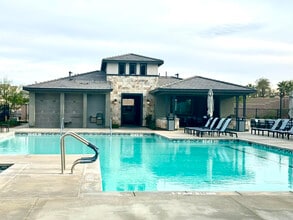 Building Photo - 41389 Penn Dr